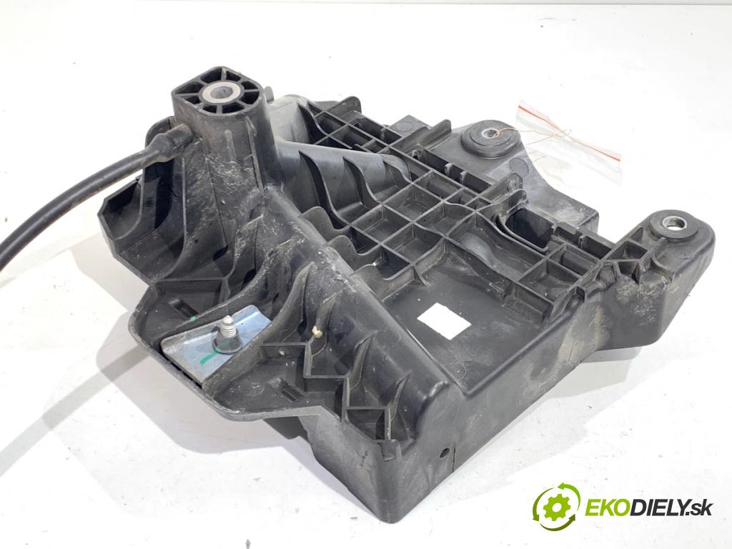 SKODA FABIA III liftback 2019 44 kW 1.0 999 obal akumulátora 6C0915331D