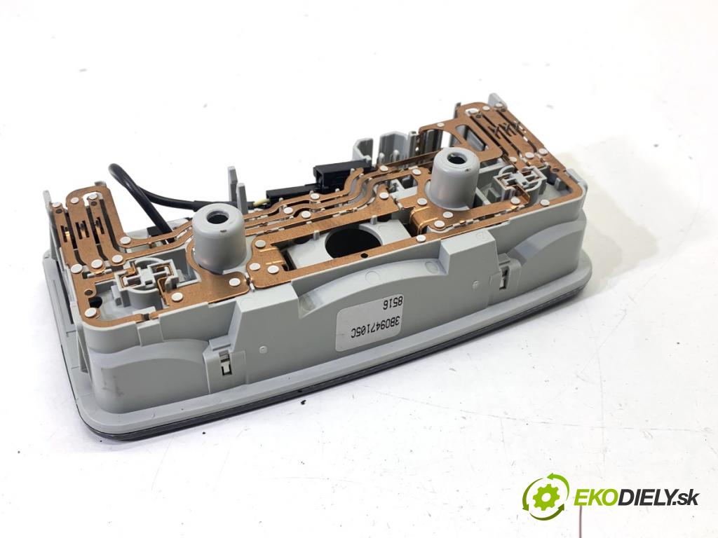 SKODA FABIA III liftback 2019 44 kW 1.0 999 světlo stropní 3B0947105C