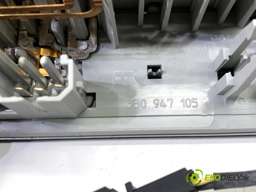 SKODA FABIA III liftback 2019 44 kW 1.0 999 světlo stropní 3B0947105C