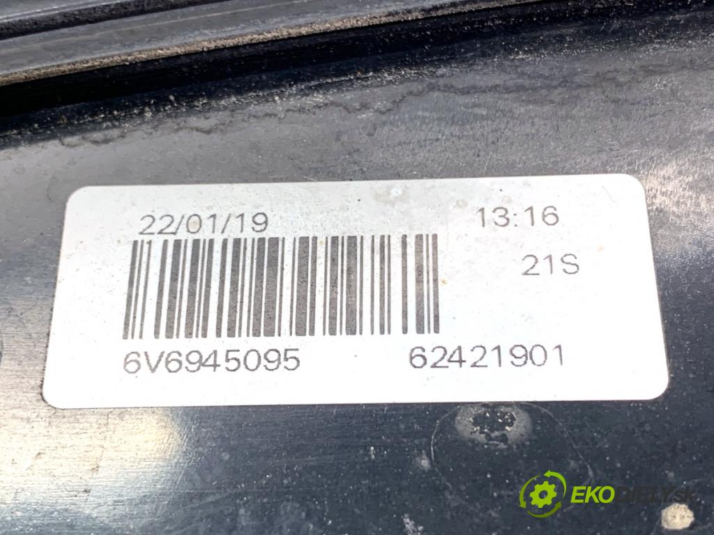 SKODA FABIA III liftback 2019 44 kW 1.0 999 světlo levý zadní část 6V6945095