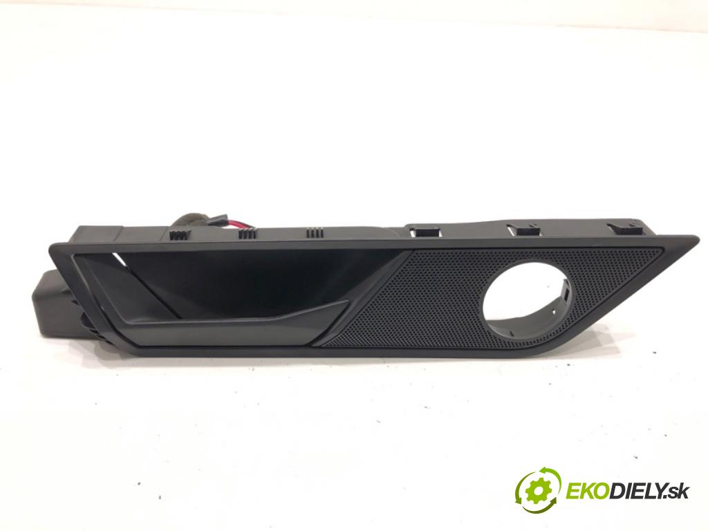 SKODA FABIA III liftback 2019 44 kW 1.0 999 klika vnitřní levý přední část 