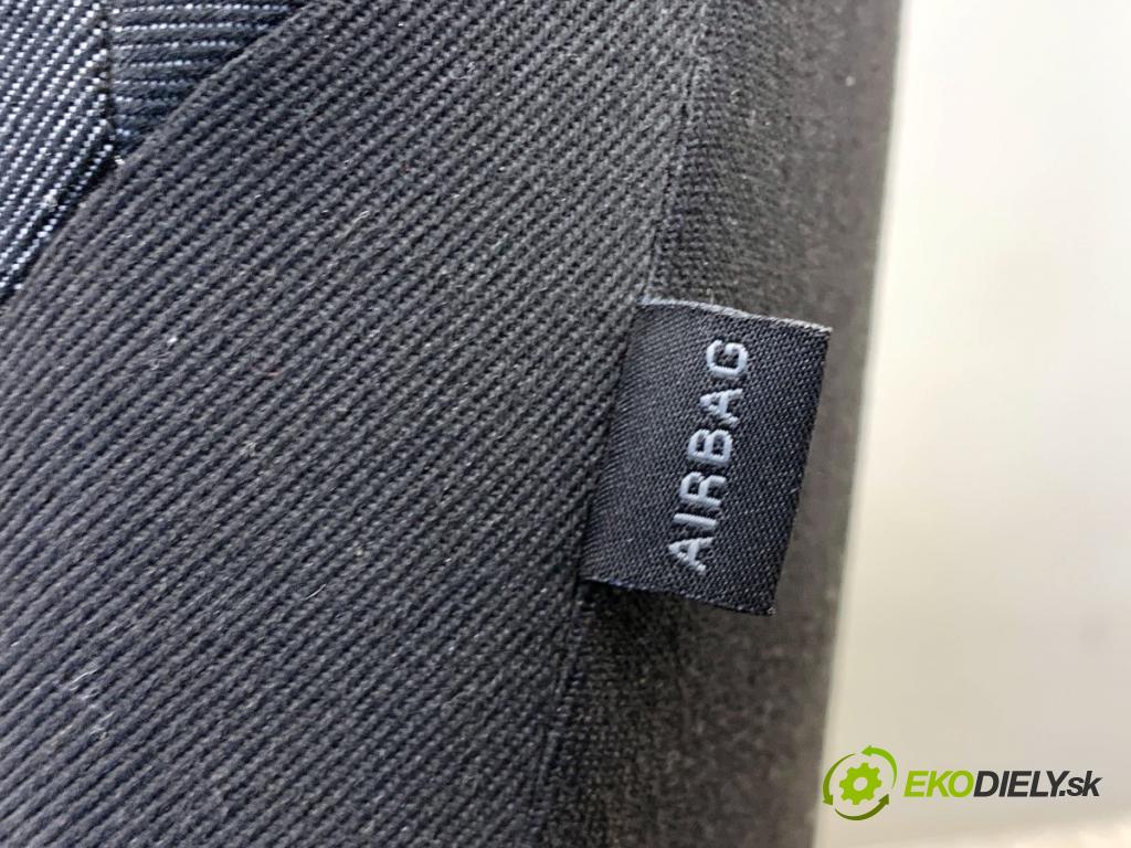 SKODA FABIA III liftback 2019 44 kW 1.0 999 sedadlo levý přední část