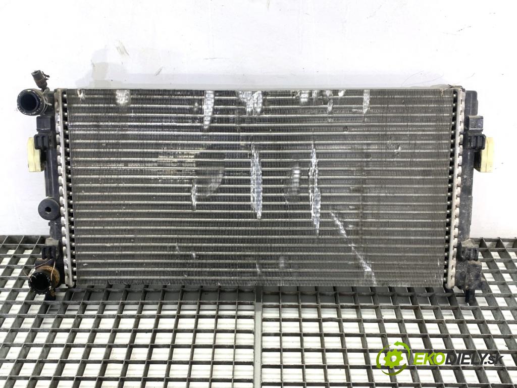SKODA FABIA III liftback 2019 44 kW 1.0 999 chladič vody 6R0121253 (Vodní chladič)
