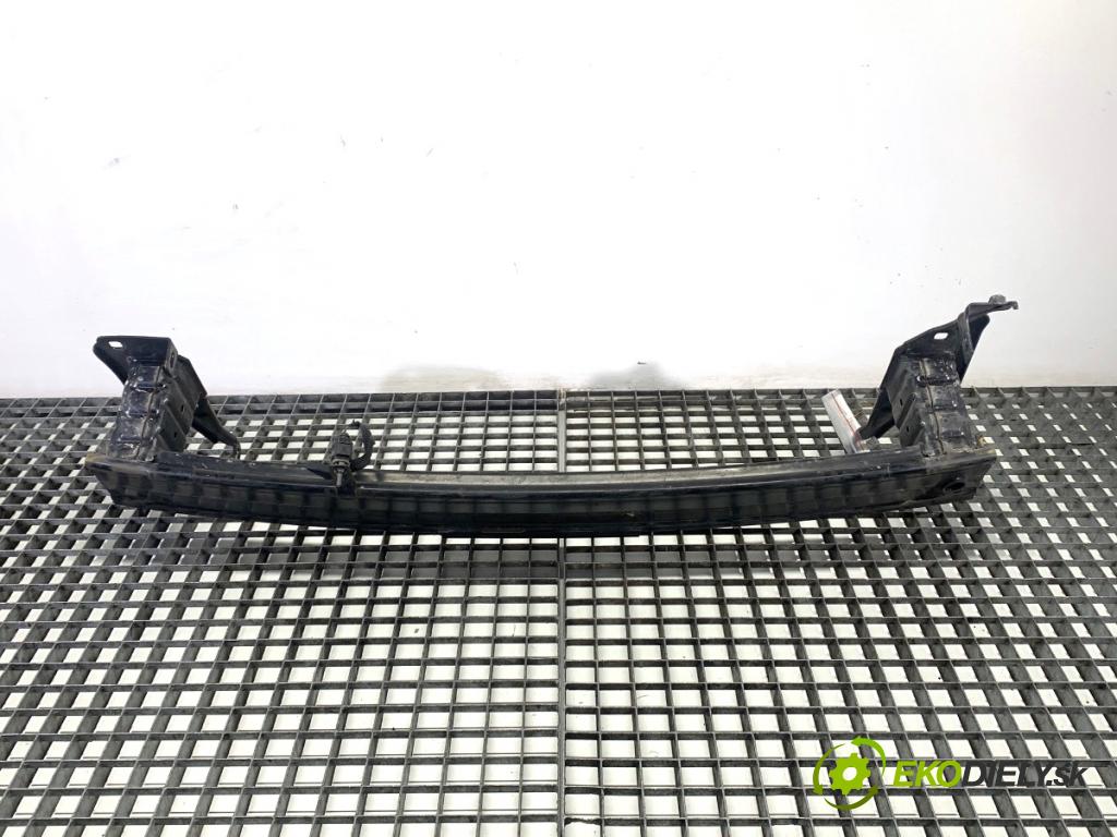 SKODA FABIA III liftback 2019 44 kW 1.0 999 výztuha nárazníka přední část  (Přední výztuha)