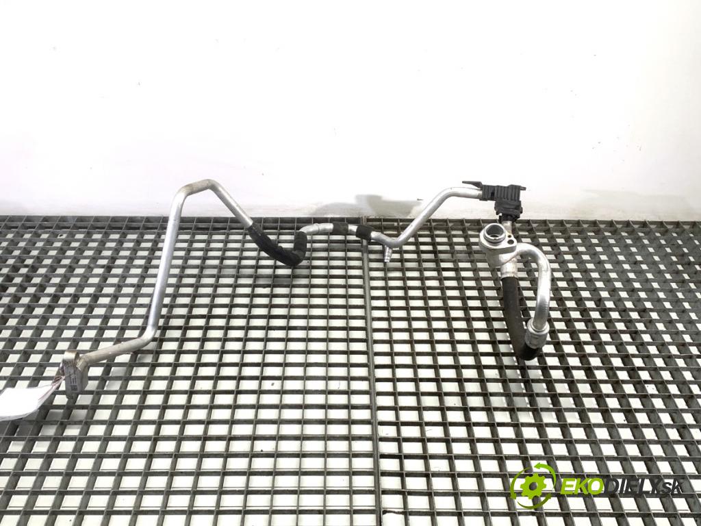 SKODA FABIA III liftback 2019 44 kW 1.0 999 rúrka klimatizácie 6C0816743H (Rúrka klimatizácie)