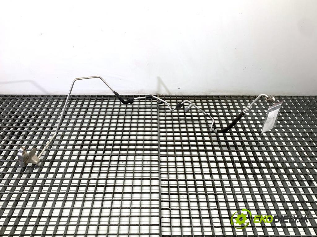 SKODA FABIA III liftback 2019 44 kW 1.0 999 rúrka klimatizácie 6C0816741H (Rúrka klimatizácie)