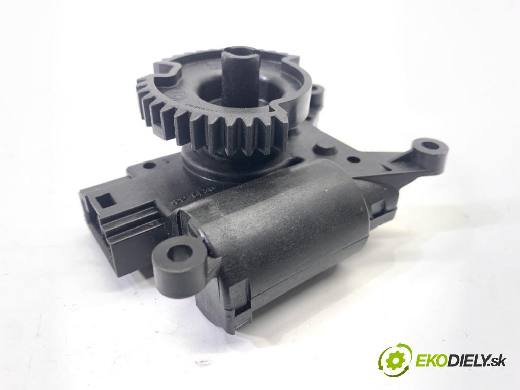 SKODA FABIA III liftback 2019 44 kW 1.0 999 motor topení V3268003