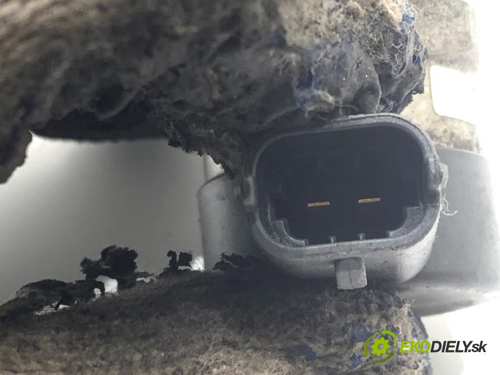 JAGUAR F-PACE SUV 2016 132 kW 2.0 TD4 AWD 1999 Regulátor tlaku paliva 0281006464 (Palivový systém ostatné)