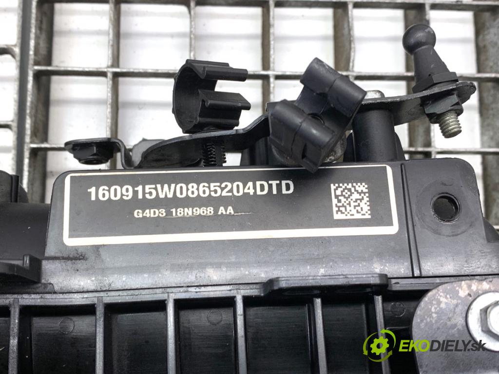 JAGUAR F-PACE SUV 2016 132 kW 2.0 TD4 AWD 1999 Potrubie sacie, sanie G4D39424AC (Sacie potrubie)