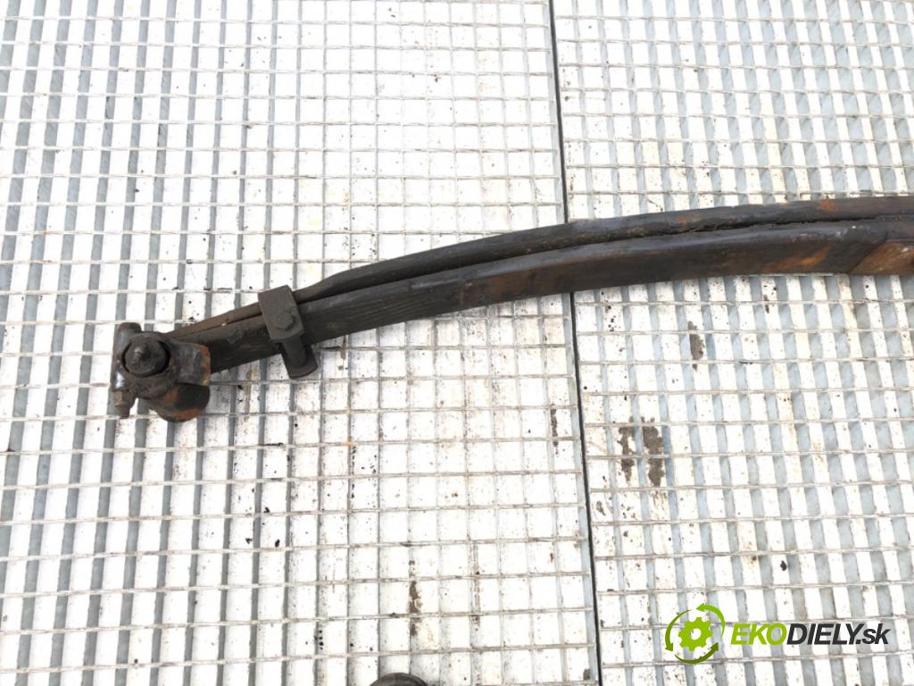 SCANIA P,G,R,T - series Ciągnik siodłowy 2008 279 kW R 380 279 kW [380 KM] olej napędowy 2004 - 2022 10600 listové pero pravý přední část 1377666