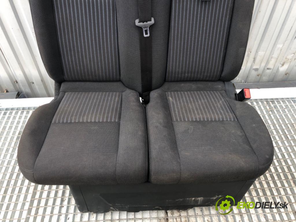 FORD TRANSIT VI Autobus 2019 77 kW 2.0 EcoBlue 1995 Sedadlo pravy predný