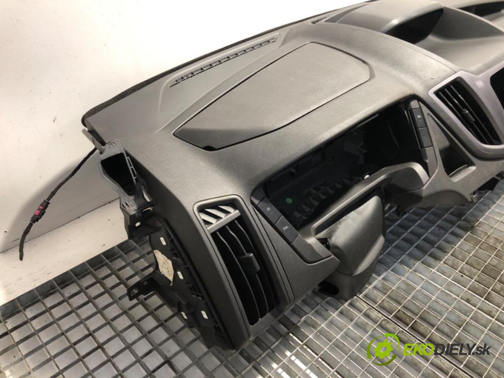 FORD TRANSIT VI Autobus 2019 77 kW 2.0 EcoBlue 1995 Palubná doska  (Palubná doska)