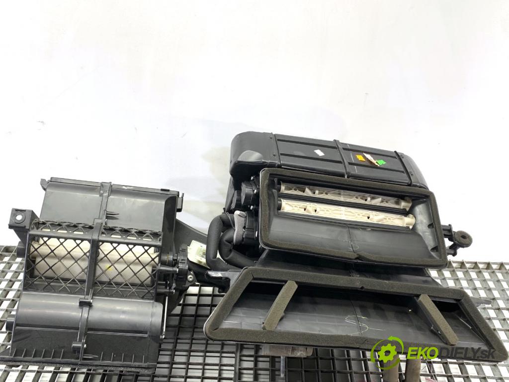 FORD TRANSIT VI Autobus 2019 77 kW 2.0 EcoBlue 1995 Výhrevné teleso, radiátor kúrenia KOMBAJN BK21-AN