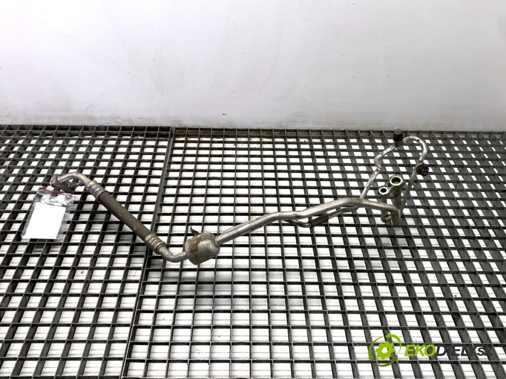 OPEL CORSA E liftback 2016 66 kW 1.4 LPG (08, 68) 1398 rúrka klimatizácie  (Rúrka klimatizácie)