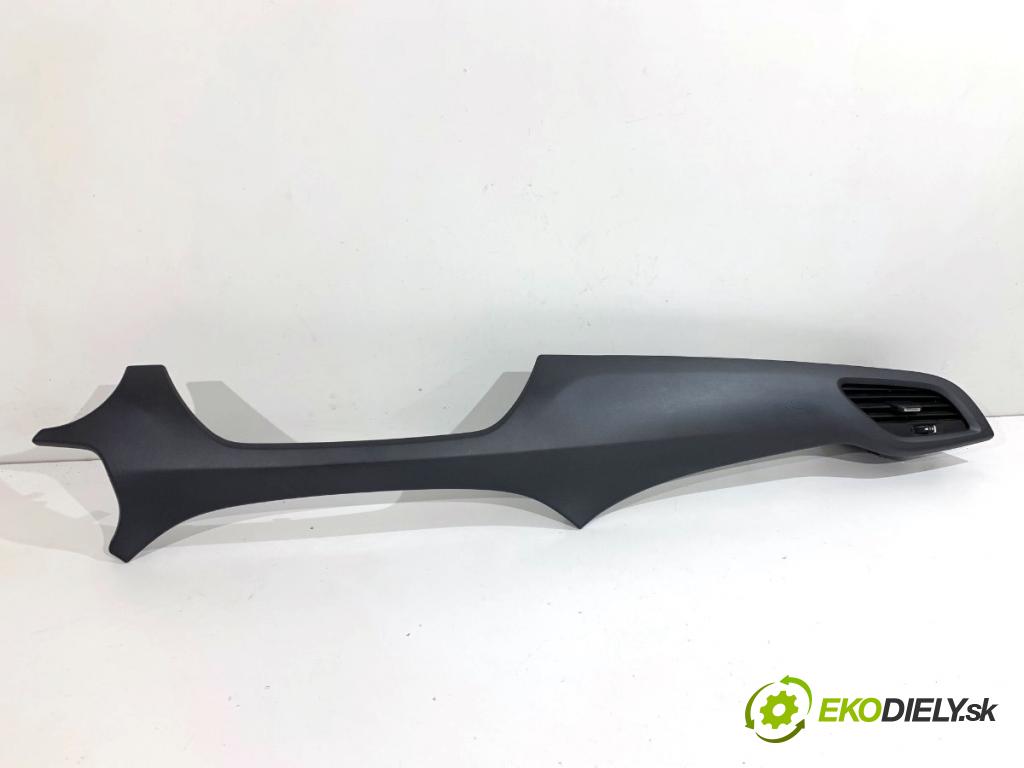 OPEL CORSA E liftback 2016 66 kW 1.4 LPG (08, 68) 1398 lišty kryt 39050125 13377947 (Lišta)