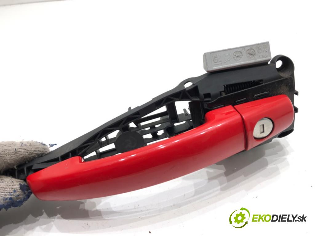 OPEL CORSA E liftback 2016 66 kW 1.4 LPG (08, 68) 1398 klika vnejší levý přední část Z547