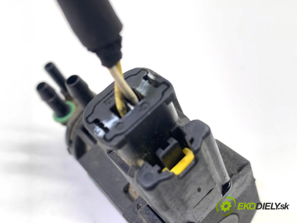 PEUGEOT 2008 I SUV 2018 81 kW 1.2 THP 110 / PureTech 110 1199 Ventil tlaku 9807396180 (Ventil)