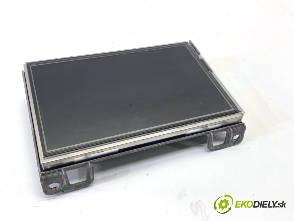 PEUGEOT 2008 I SUV 2018 81 kW 1.2 THP 110 / PureTech 110 1199 Dislpej 9825029180 (Prístrojová doska)