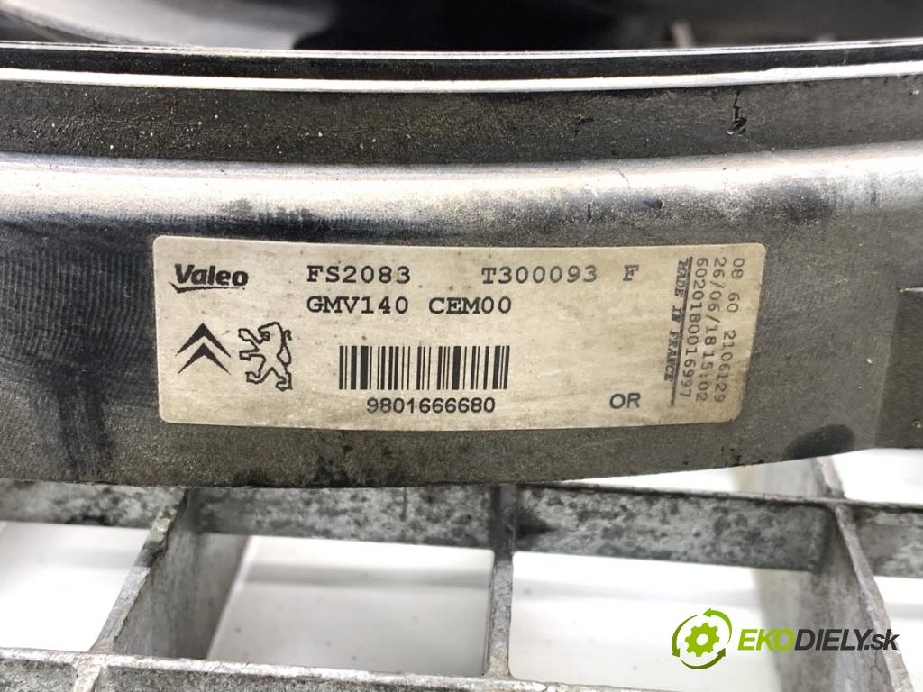 PEUGEOT 2008 I SUV 2018 81 kW 1.2 THP 110 / PureTech 110 1199 ventilátor chladiče 9801666680 (Ventilátor)