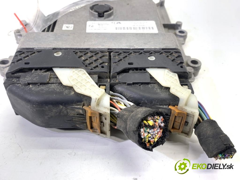 PEUGEOT 2008 I SUV 2018 81 kW 1.2 THP 110 / PureTech 110 1199 riadiaca jednotka Motor 9818160080 (Riadiaca jednotka)