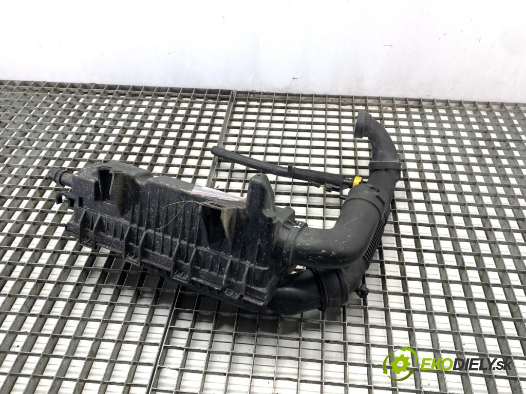 PEUGEOT 2008 I SUV 2018 81 kW 1.2 THP 110 / PureTech 110 1199 Obal filtra vzduchu 9805057080 (Obal vzduchového filtra)