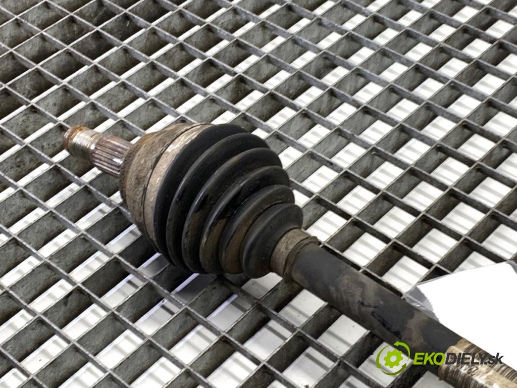 PEUGEOT 2008 I SUV 2018 81 kW 1.2 THP 110 / PureTech 110 1199 Poloos pravy predný 9800387480