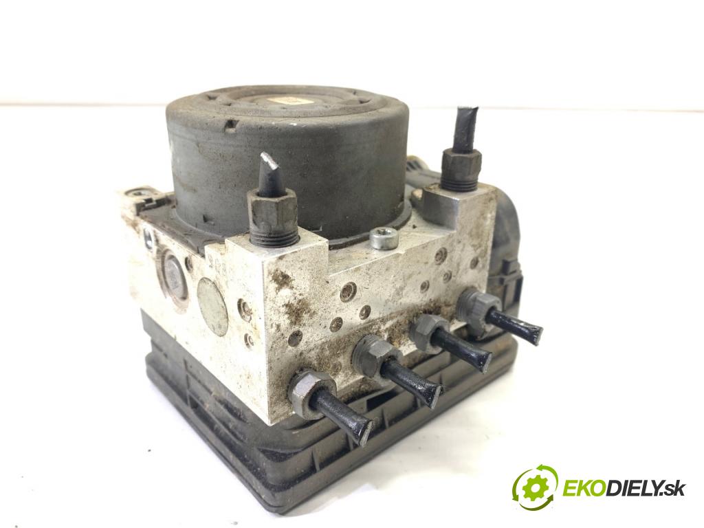 PEUGEOT 2008 I SUV 2018 81 kW 1.2 THP 110 / PureTech 110 1199 Pumpa ABS 9822654880 (Pumpa ABS)