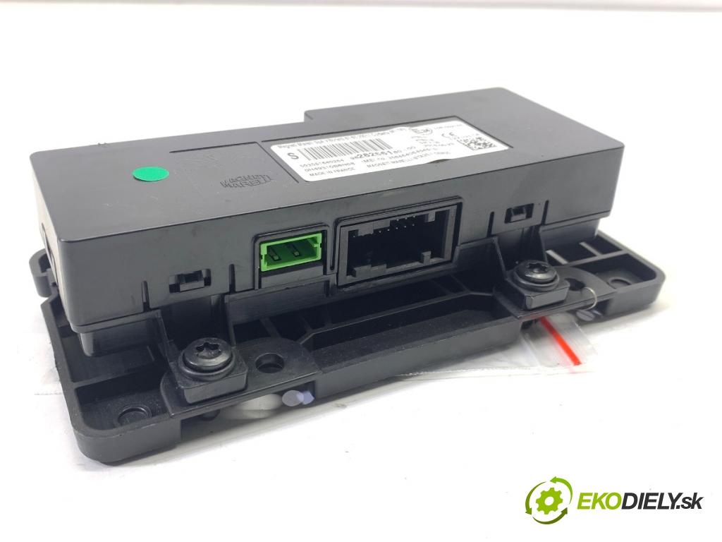 PEUGEOT 2008 I SUV 2018 81 kW 1.2 THP 110 / PureTech 110 1199 Modul telefónu 9828266180 9810624380 (Riadiaca jednotka ostatné)