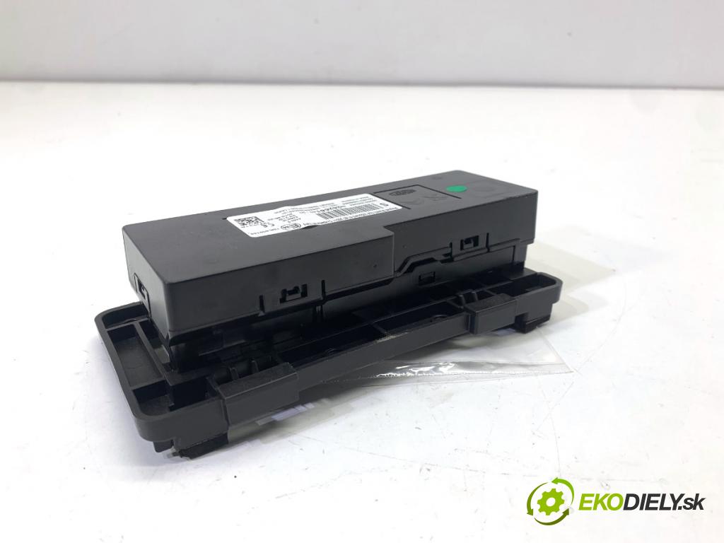 PEUGEOT 2008 I SUV 2018 81 kW 1.2 THP 110 / PureTech 110 1199 Modul telefónu 9828266180 9810624380 (Riadiaca jednotka ostatné)