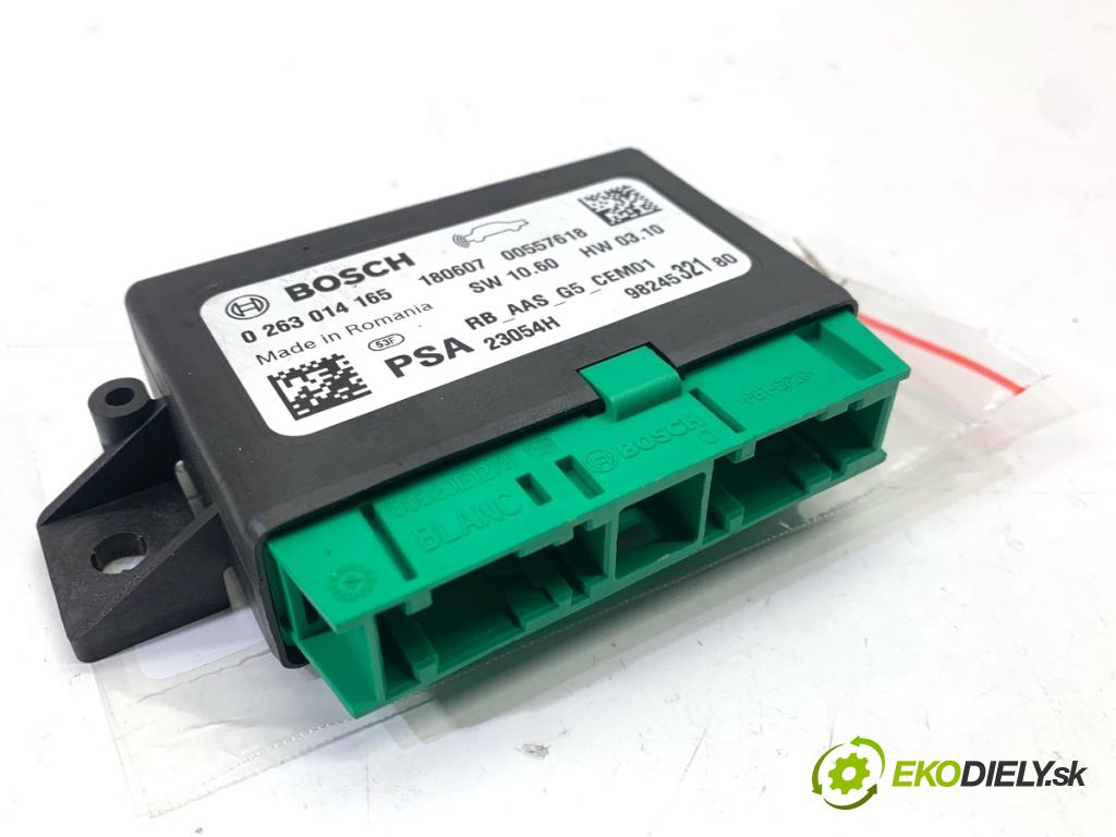 PEUGEOT 2008 I SUV 2018 81 kW 1.2 THP 110 / PureTech 110 1199 Modul PDC 9824532180 0263014165 (Riadiaca jednotka ostatné)