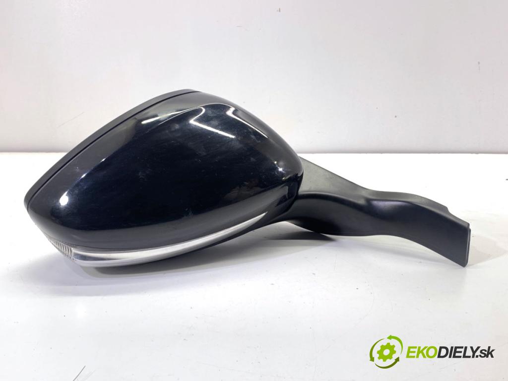 PEUGEOT 2008 I SUV 2018 81 kW 1.2 THP 110 / PureTech 110 1199 zpětné zrcátko pravý