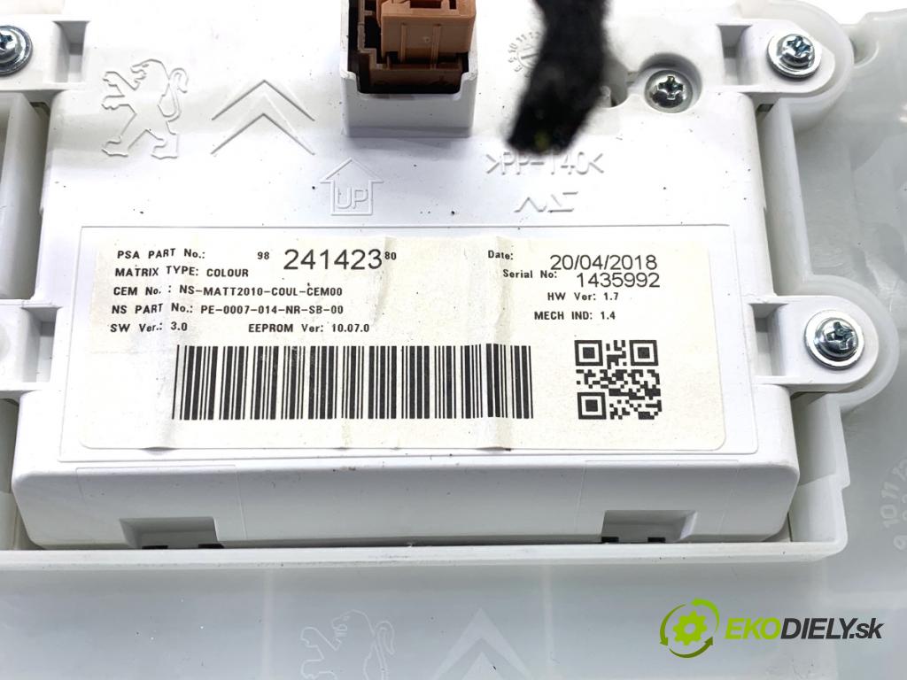 PEUGEOT 2008 I SUV 2018 81 kW 1.2 THP 110 / PureTech 110 1199 Prístrojovka 9824708180 (Prístrojová doska)