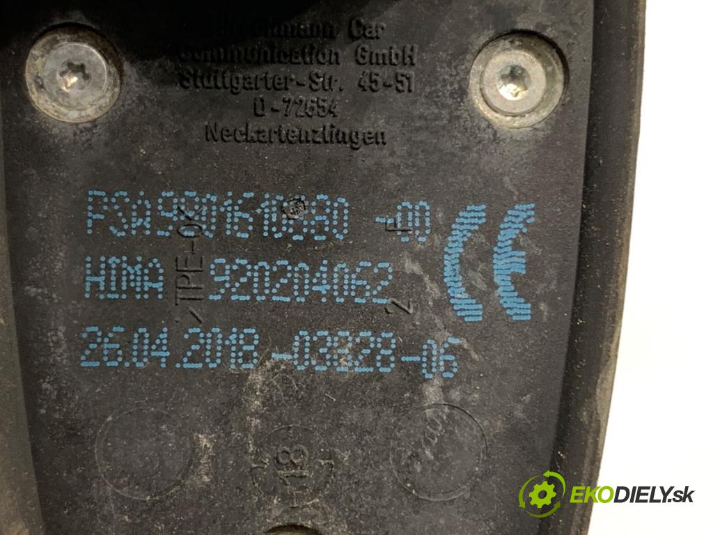 PEUGEOT 2008 I SUV 2018 81 kW 1.2 THP 110 / PureTech 110 1199 ANTENA 9801610880