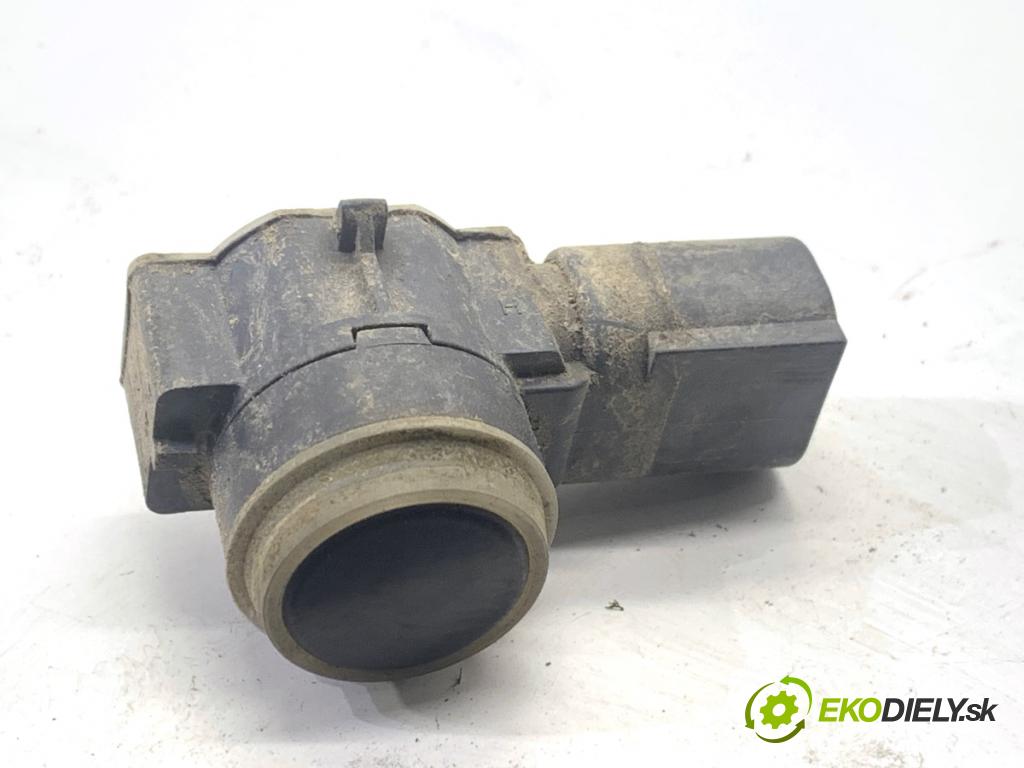 PEUGEOT 2008 I SUV 2018 81 kW 1.2 THP 110 / PureTech 110 1199 snímač PDC 9675202477XT