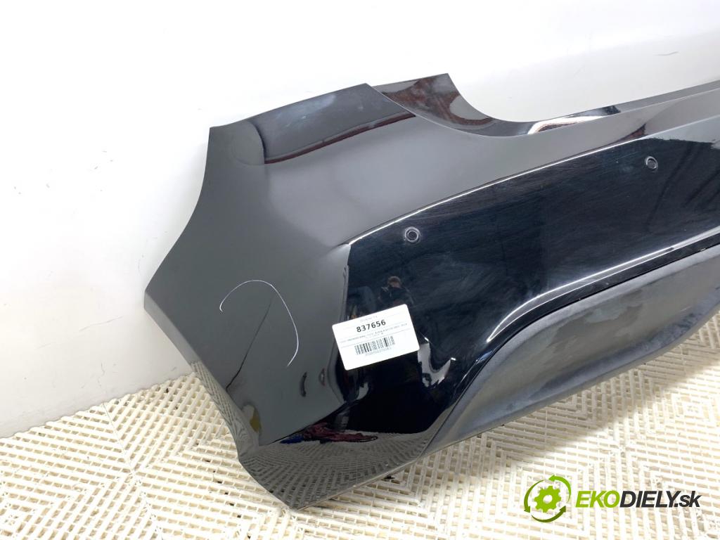 MERCEDES-BENZ W176 liftback 2012 90 kW A 180 (176.042) 1595 nárazník zadní část  (Klika dveří ostatní)