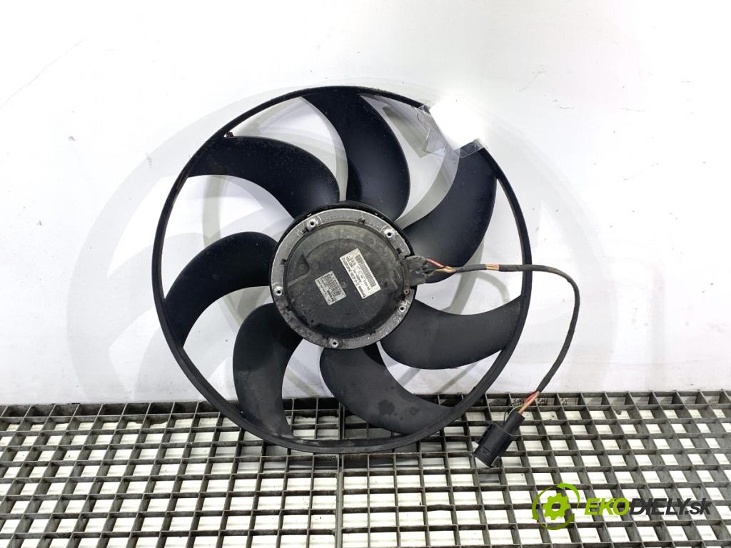 MERCEDES-BENZ W176 liftback 2012 90 kW A 180 (176.042) 1595 Ventilátor chladiča A2045000493 (Ventilátor)