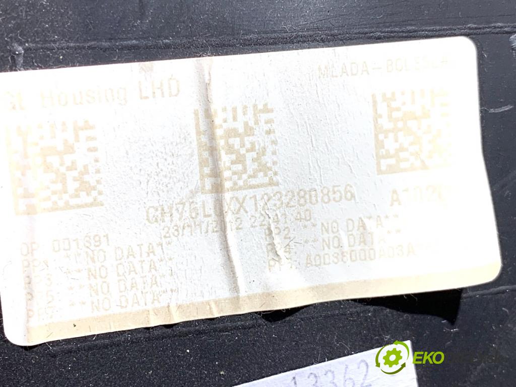 MERCEDES-BENZ W176 liftback 2012 90 kW A 180 (176.042) 1595 Priehradka, kastlík spolujazdca  (Priehradka (kastlík))