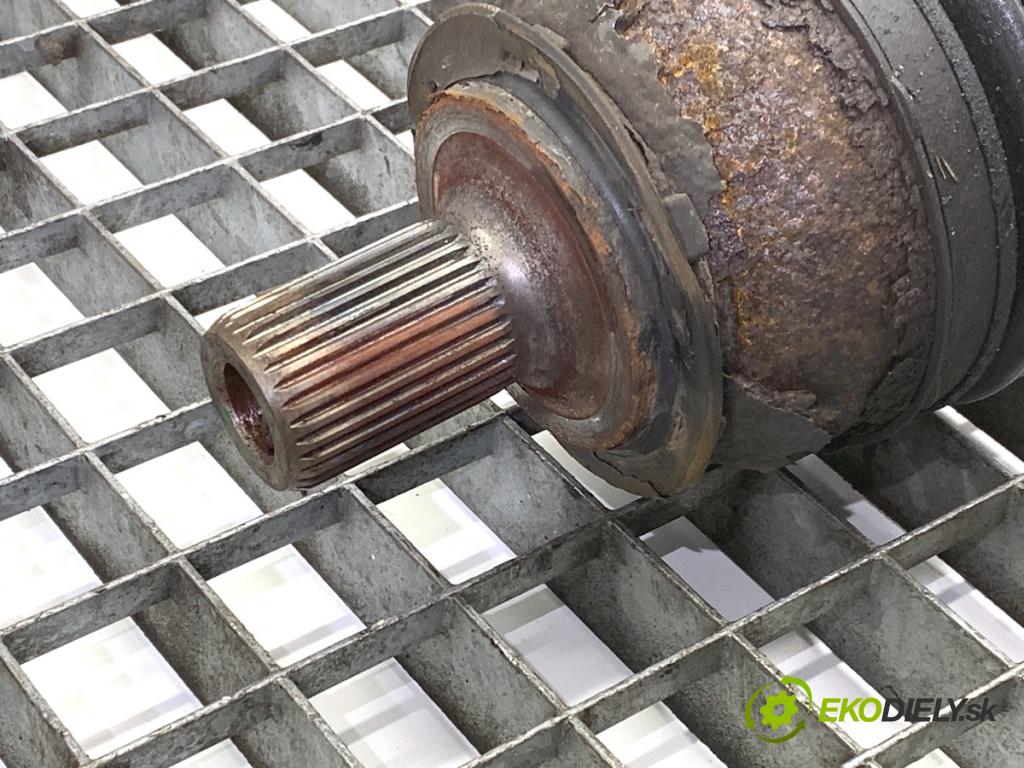 MERCEDES-BENZ W176 liftback 2012 90 kW A 180 (176.042) 1595 Poloos pravy predný A2463303000