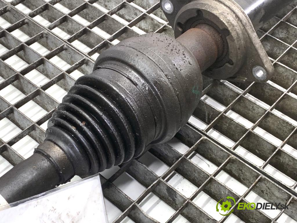 MERCEDES-BENZ W176 liftback 2012 90 kW A 180 (176.042) 1595 Poloos pravy predný A2463303000