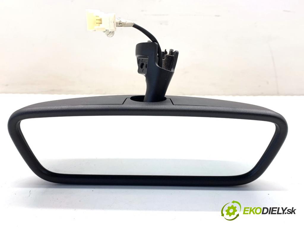 MERCEDES-BENZ W176 liftback 2012 90 kW A 180 (176.042) 1595 zpětné zrcátko vnitřní  (Vnitřní zpětné zrcátko)