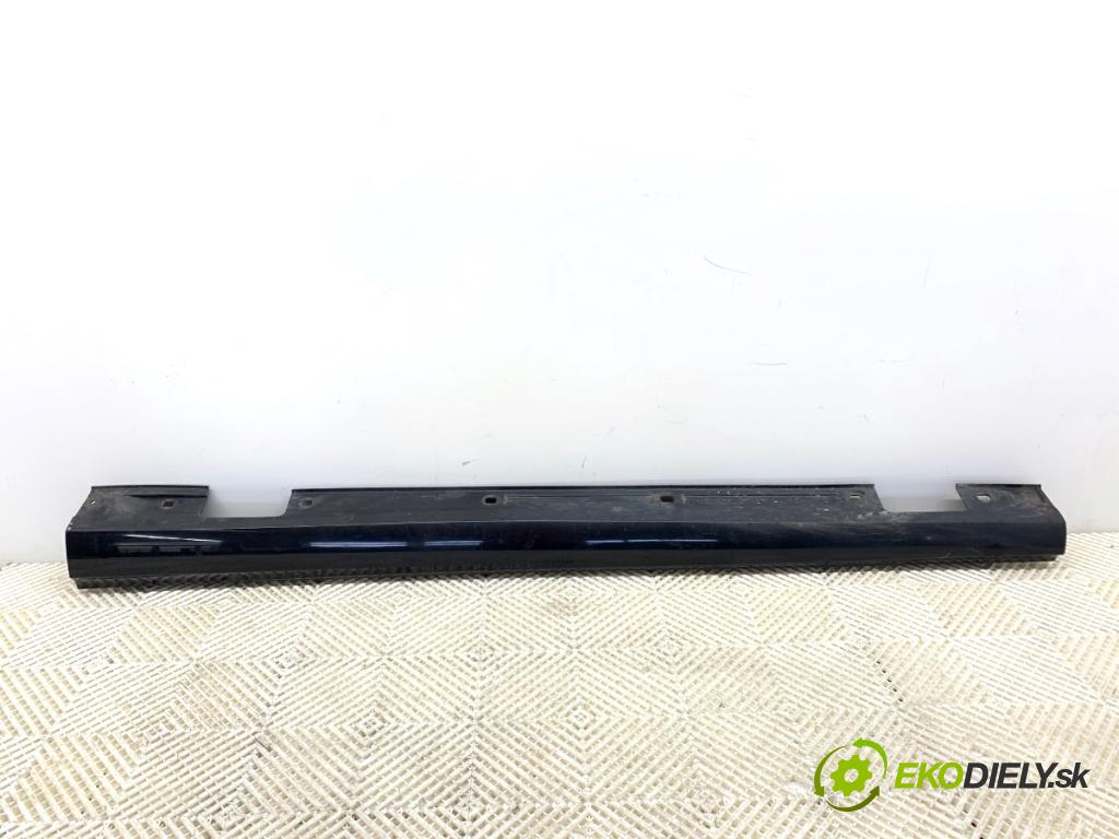 MERCEDES-BENZ W176 liftback 2012 90 kW A 180 (176.042) 1595 lišta prahová levý A2466900240
