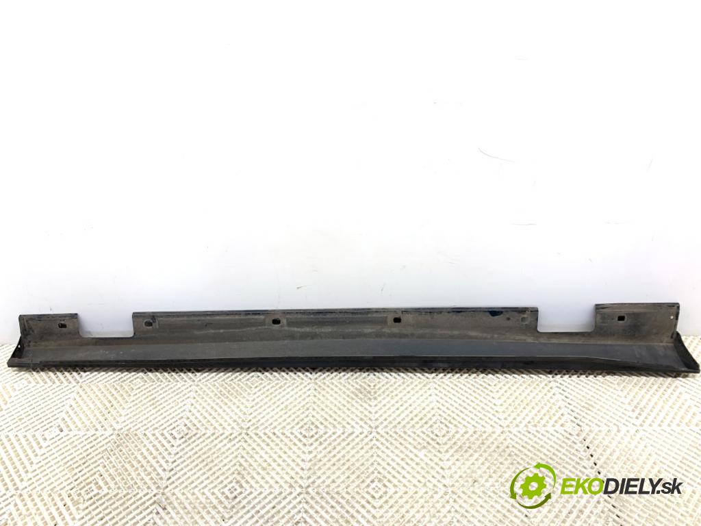 MERCEDES-BENZ W176 liftback 2012 90 kW A 180 (176.042) 1595 lišta prahová levý A2466900240