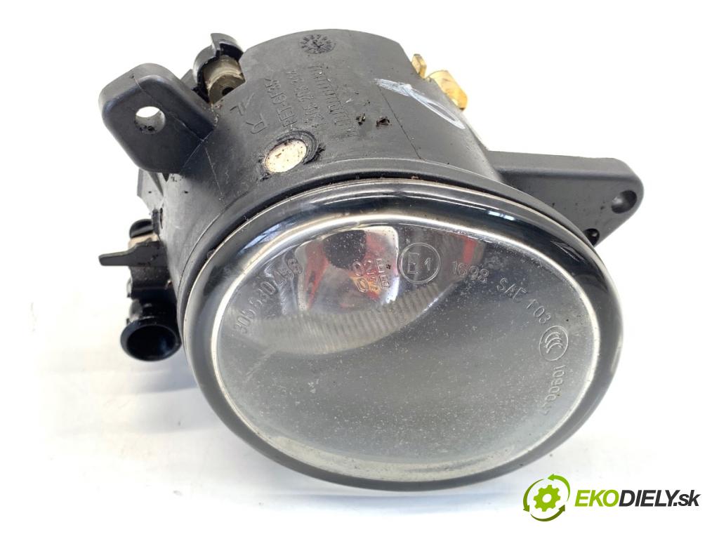 MERCEDES-BENZ W176 liftback 2012 90 kW A 180 (176.042) 1595 hmlové svetlo, hmlovka pravý přední část A0998200256