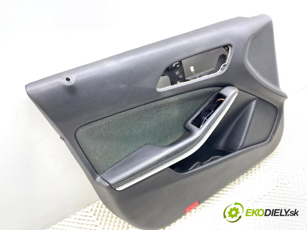 MERCEDES-BENZ W176 liftback 2012 90 kW A 180 (176.042) 1595 čalúnenie Dvere ľavy predný