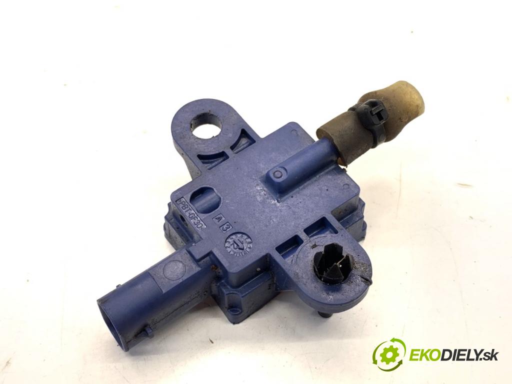 MERCEDES-BENZ W176 liftback 2012 90 kW A 180 (176.042) 1595 snímač nárazu OCHRANA Chodci A1769051000