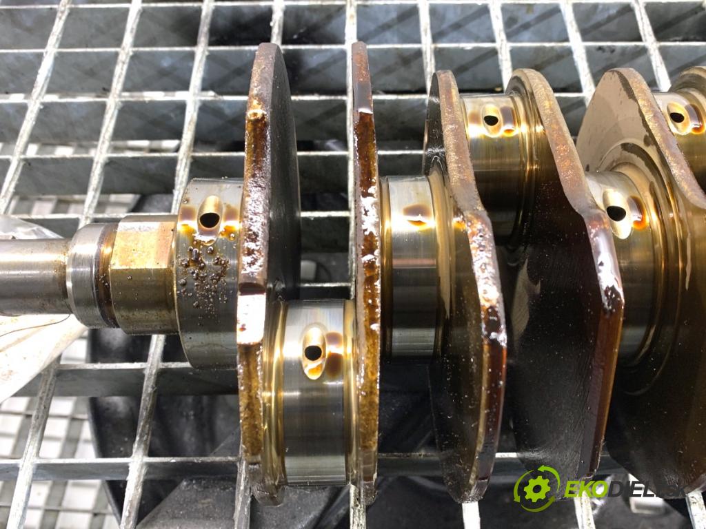 SUBARU OUTBACK III Kombi 2005 121 kW 2.5 AWD (BP9) 2457 Kardaň, hriadeľ KLIKA: EJ253 (Blok motora ostatné)