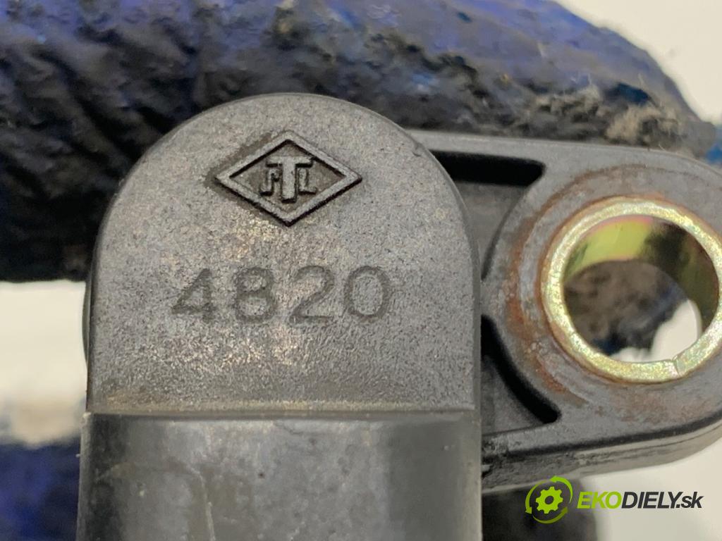 SUBARU OUTBACK III Kombi 2005 121 kW 2.5 AWD (BP9) 2457 snímač pozice hřídele klikového  (Snímač polohy klikového hřídele)