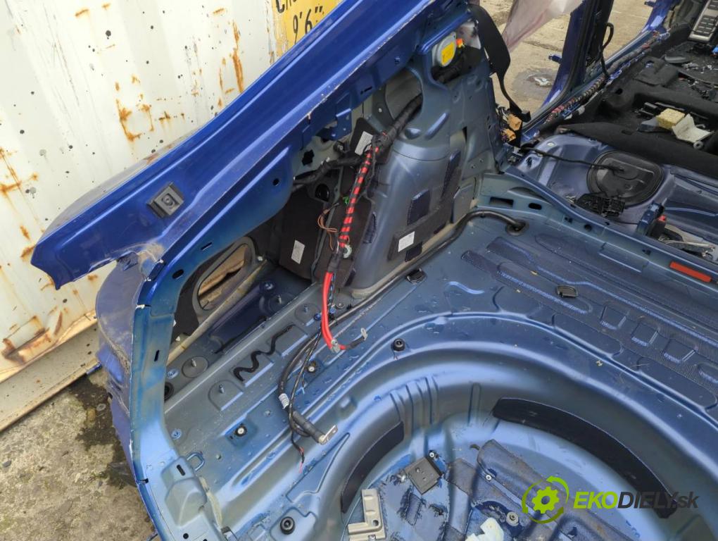 VW ARTEON liftback 2021 235 kW TSI R 1984 KAROSERIA ČTVRŤÁK blatník práh střecha PODŁUŻNICA