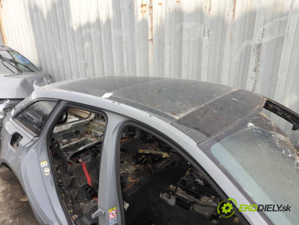 AUDI A6 C8 Kombi 2022 441 kW RS6 Mild Hybrid quattro 3996 KAROSERIA ČTVRŤÁK blatník práh střecha PODŁUŻNICA