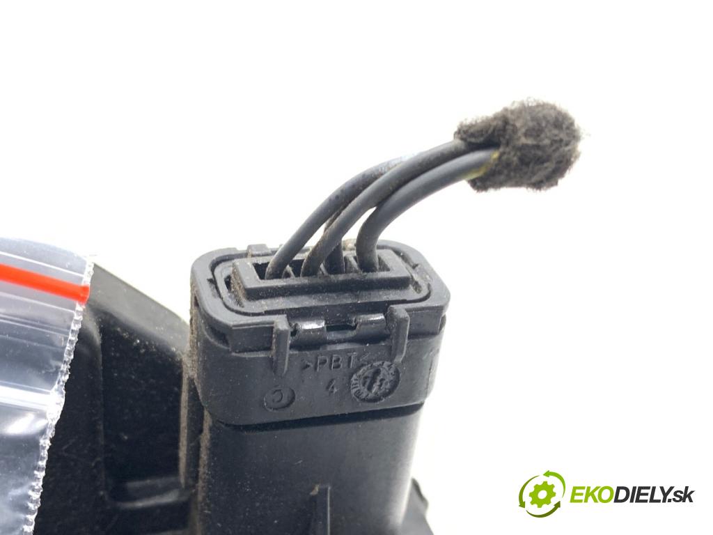 RENAULT GRAND SCENIC III nadwozie wielkoprzestrzenne (MPV) 2011 96 kW 1.4 16V (JZ0F) 1397 zámok Dvere pravy predný